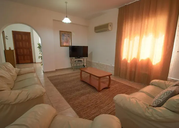 Casa vacanze Tatiana - 3br Coastal Serenity With Private Pool Peyia