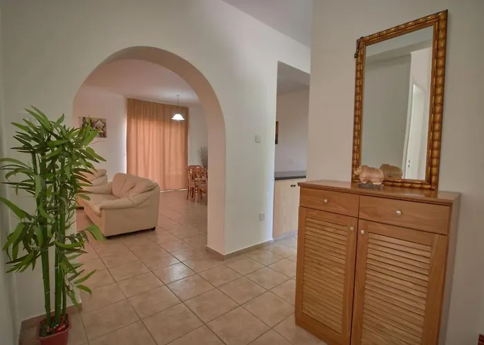 Tatiana - 3br Coastal Serenity With Private Pool *