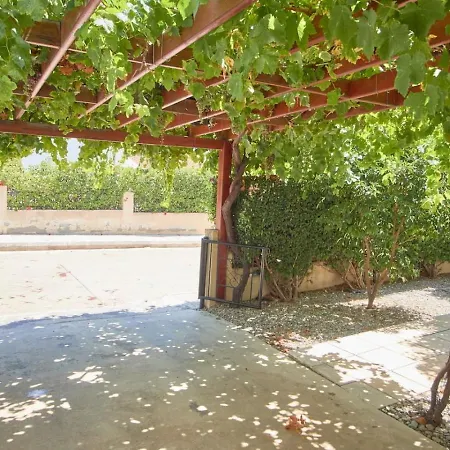 Tatiana - 3br Coastal Serenity With Private Pool Feriehus